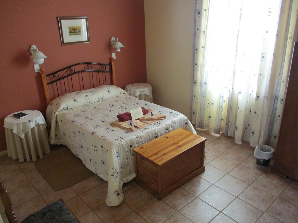 Van Rhyn Guest House Vanrhynsdorp 外观 照片